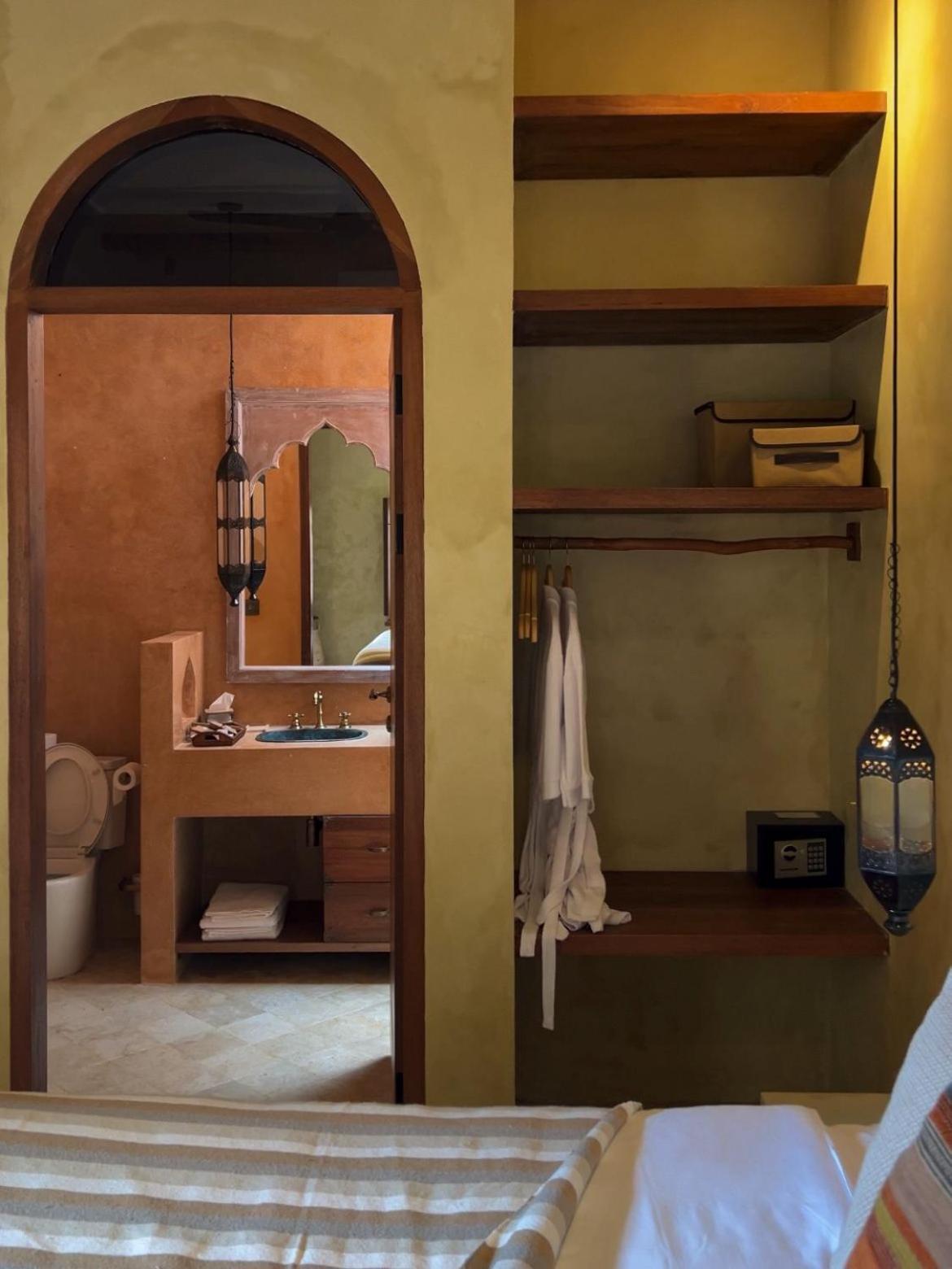 Lina Boutique Villas And Spa Kuta  Екстер'єр фото