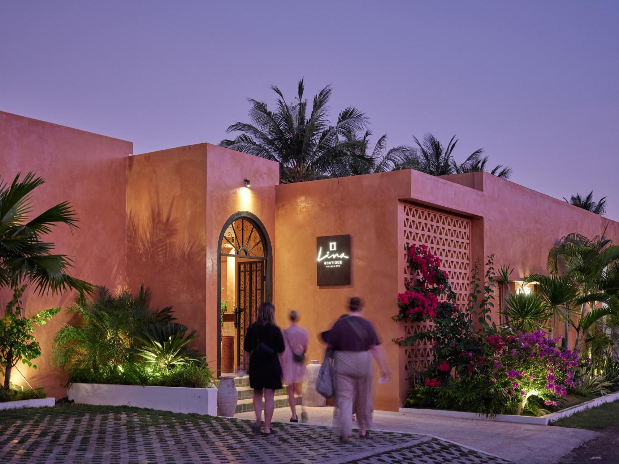 Lina Boutique Villas And Spa Kuta  Екстер'єр фото